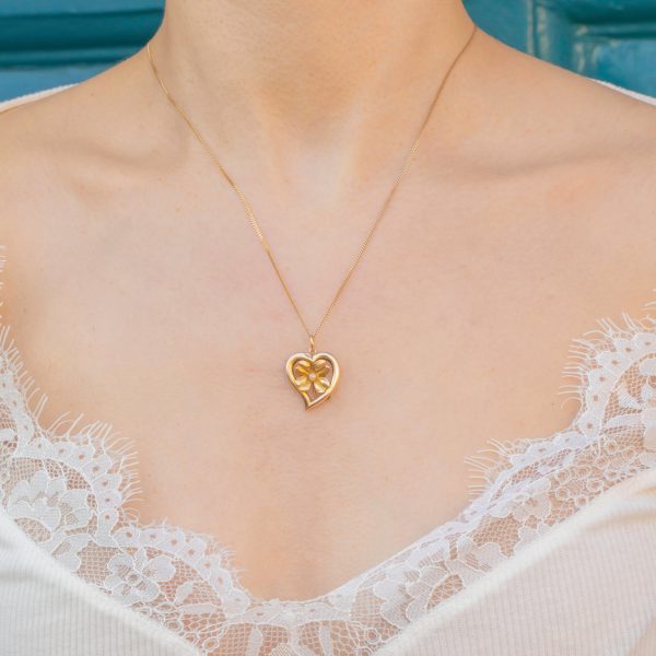 Victorian 15ct Gold Witches Heart Pearl Pendant - Image 2