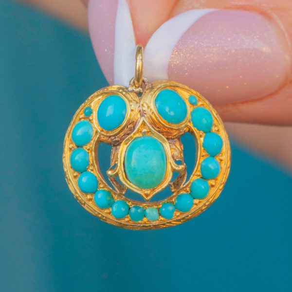 Victorian 18ct Gold Engraved Turquoise Cluster Pendant