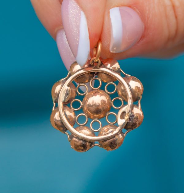 Queen Anne Georgian 9ct Gold Flat-Cut Garnet Cluster Pendant - Image 6