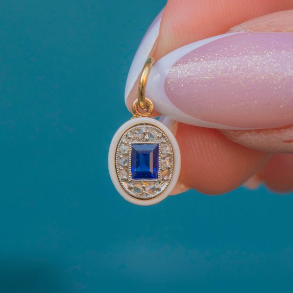 Edwardian 18ct Gold Sapphire Diamond Enamel Charm