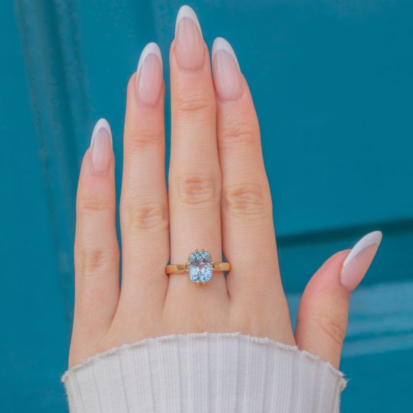 9ct Gold Blue Topaz Solitaire Ring, 1.30ct - Image 2