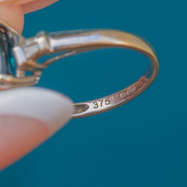 9ct White Gold Teal Spinel Diamond Ring 4.95ct - Image 7